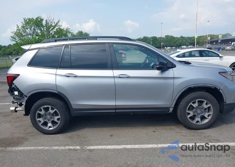 2023 Honda Passport Awd Trailsport из США, поврежденный, VIN 5FNYF8H68PB043019